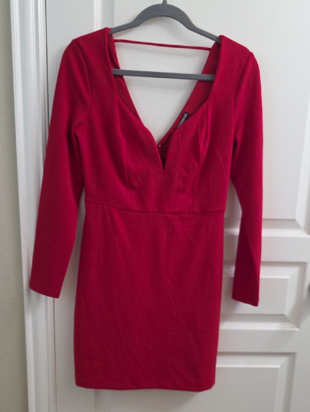 Express Red Long Sleeve V-Neck Sheath Dress